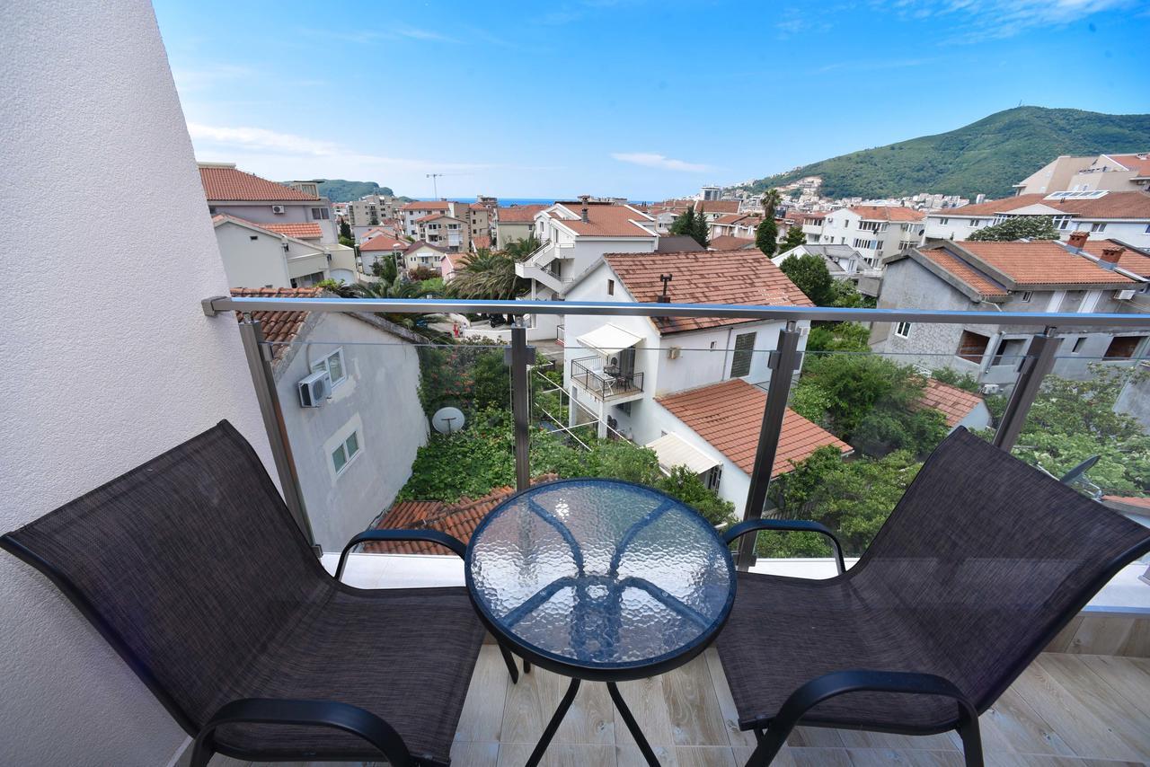 Apartment L Palace บุดวา ภายนอก รูปภาพ