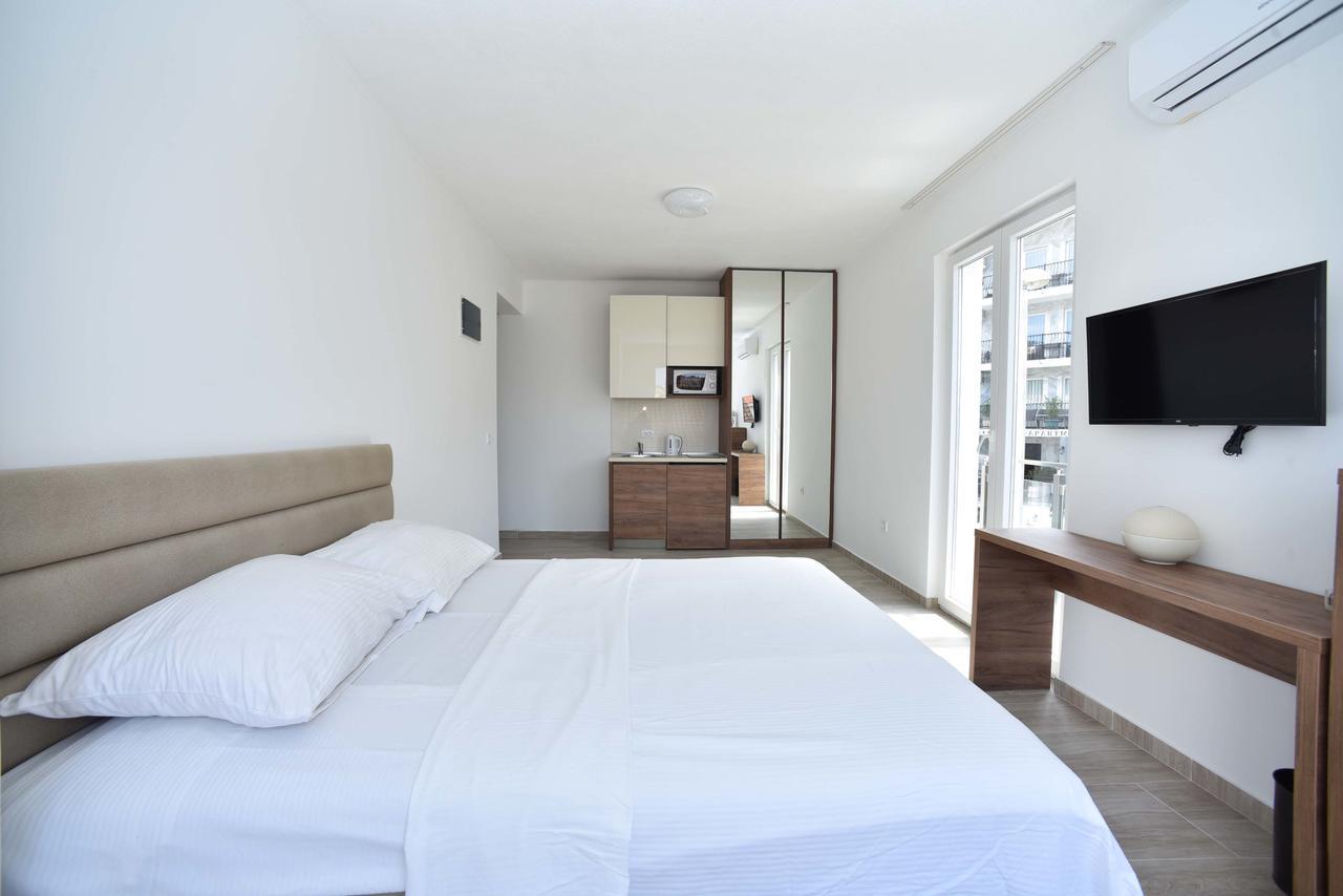 Apartment L Palace บุดวา ภายนอก รูปภาพ