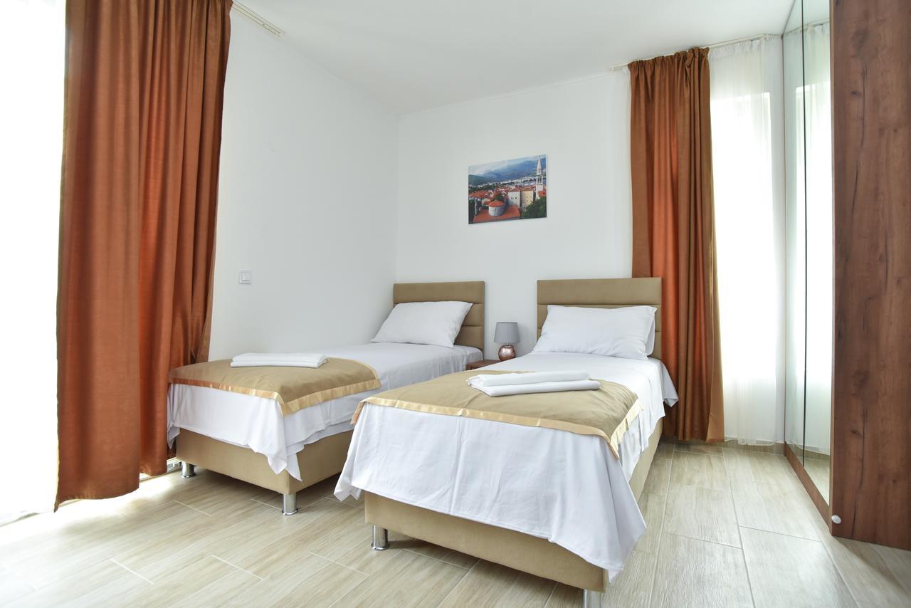 Apartment L Palace บุดวา ภายนอก รูปภาพ