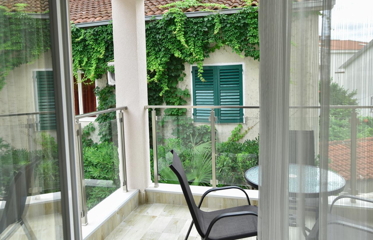 Apartment L Palace บุดวา ภายนอก รูปภาพ