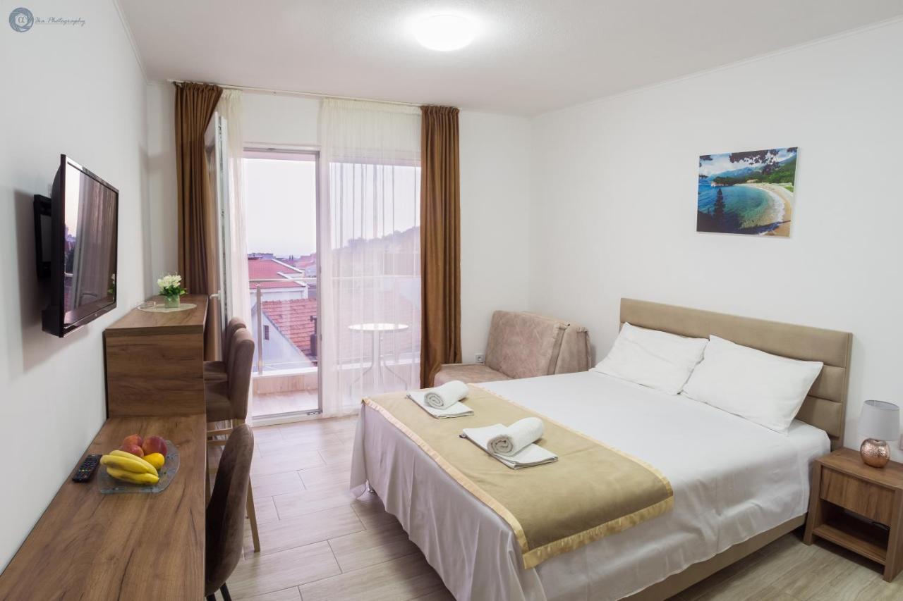 Apartment L Palace บุดวา ภายนอก รูปภาพ