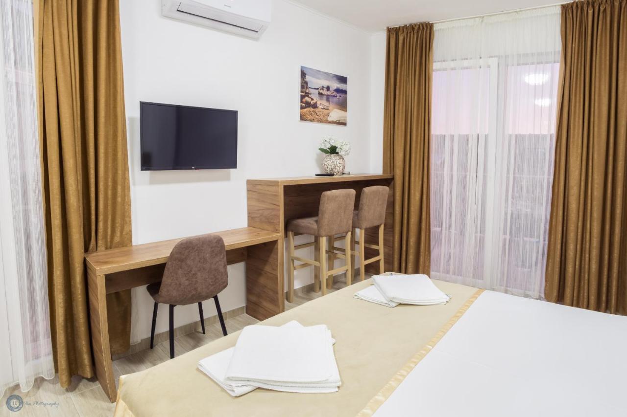 Apartment L Palace บุดวา ภายนอก รูปภาพ