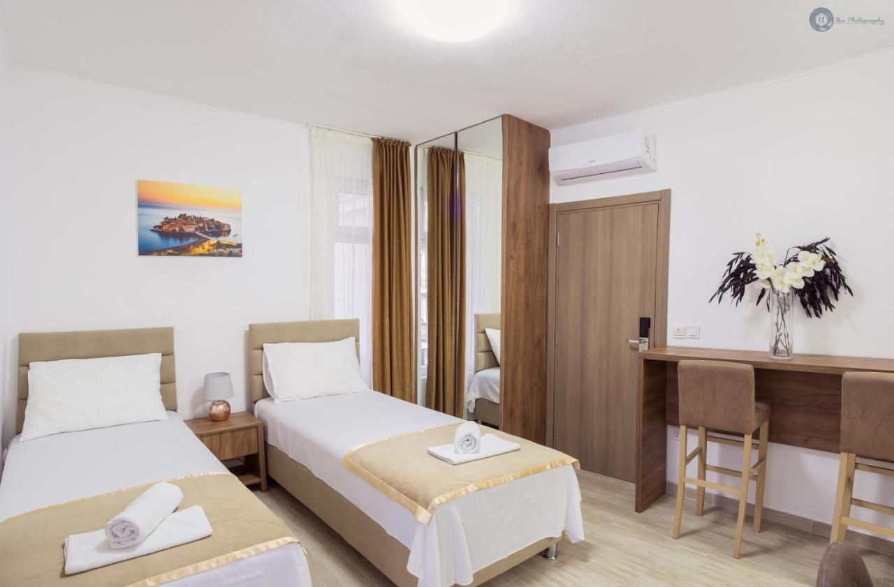 Apartment L Palace บุดวา ภายนอก รูปภาพ